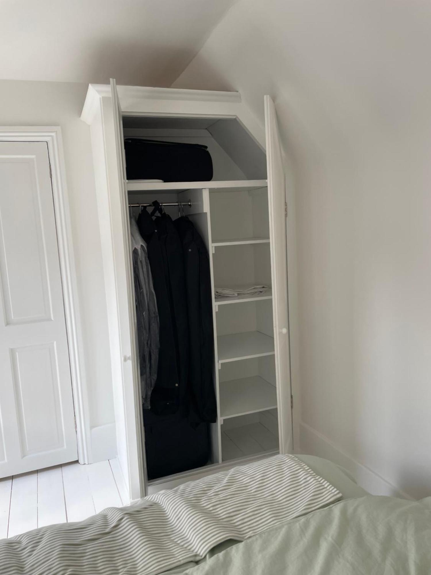 Willow House, Georgian Property In Шепъртън Екстериор снимка